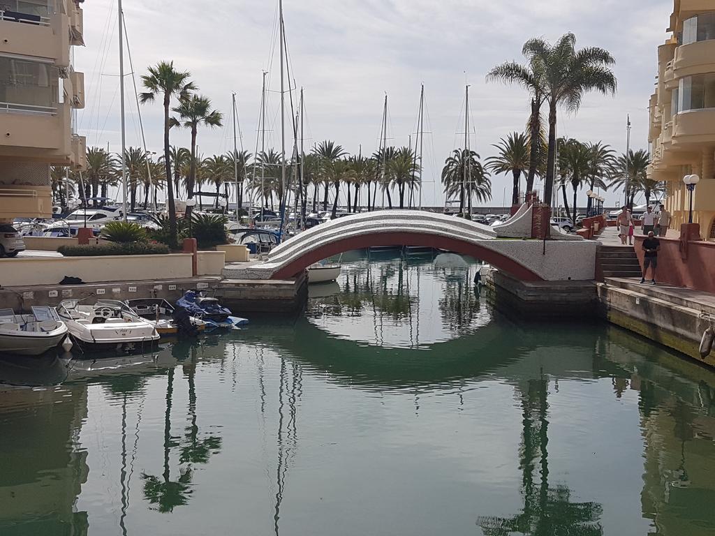 Isla Benalmadena Lejlighed Eksteriør billede