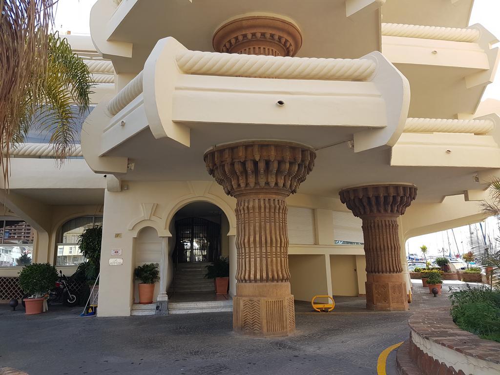 Isla Benalmadena Lejlighed Eksteriør billede